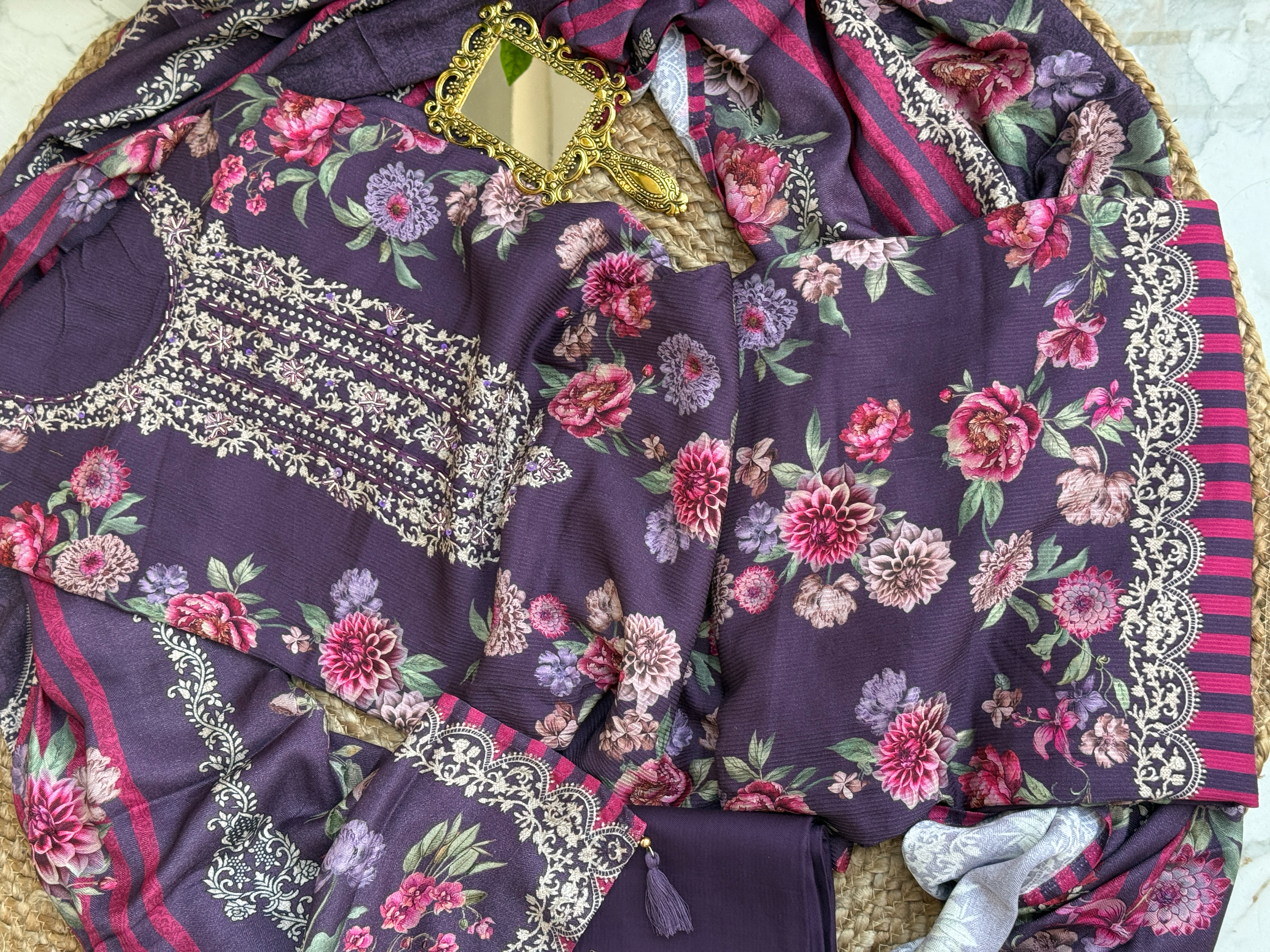 Corded Pashmina with Resham Handwork